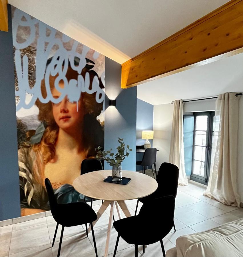 Les Demoiselles De La Tour ! Daire Carcassonne Dış mekan fotoğraf