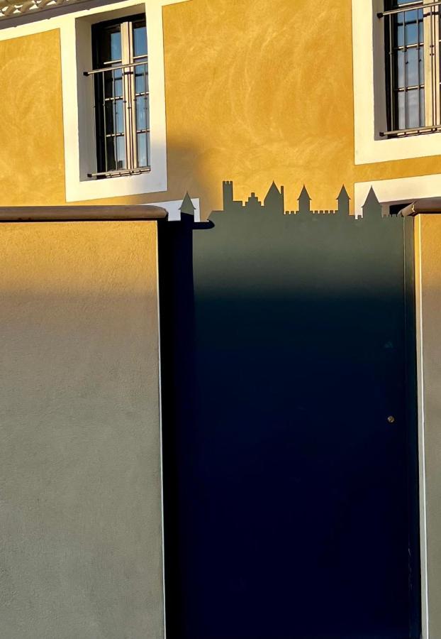 Les Demoiselles De La Tour ! Daire Carcassonne Dış mekan fotoğraf
